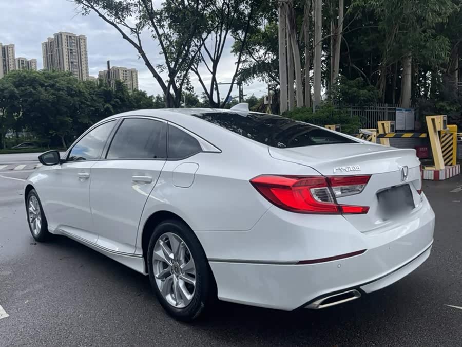 Honda Accord 2021, фото 10