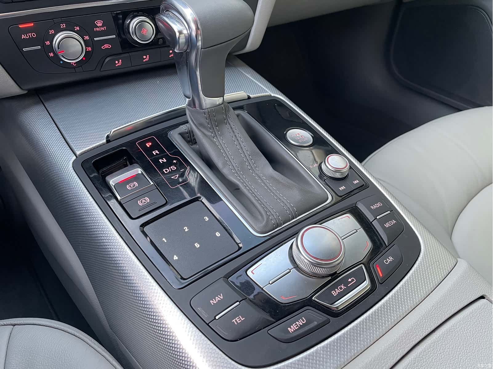 Audi A6L, 2013 10