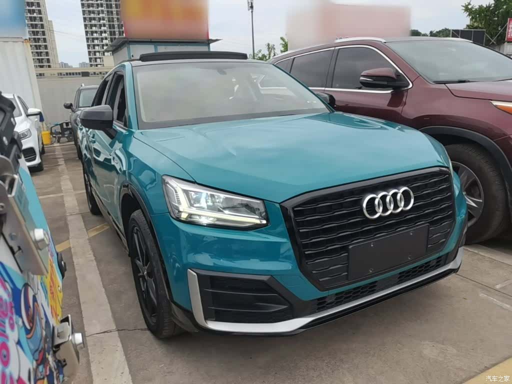 Audi Q2L, 2021 4