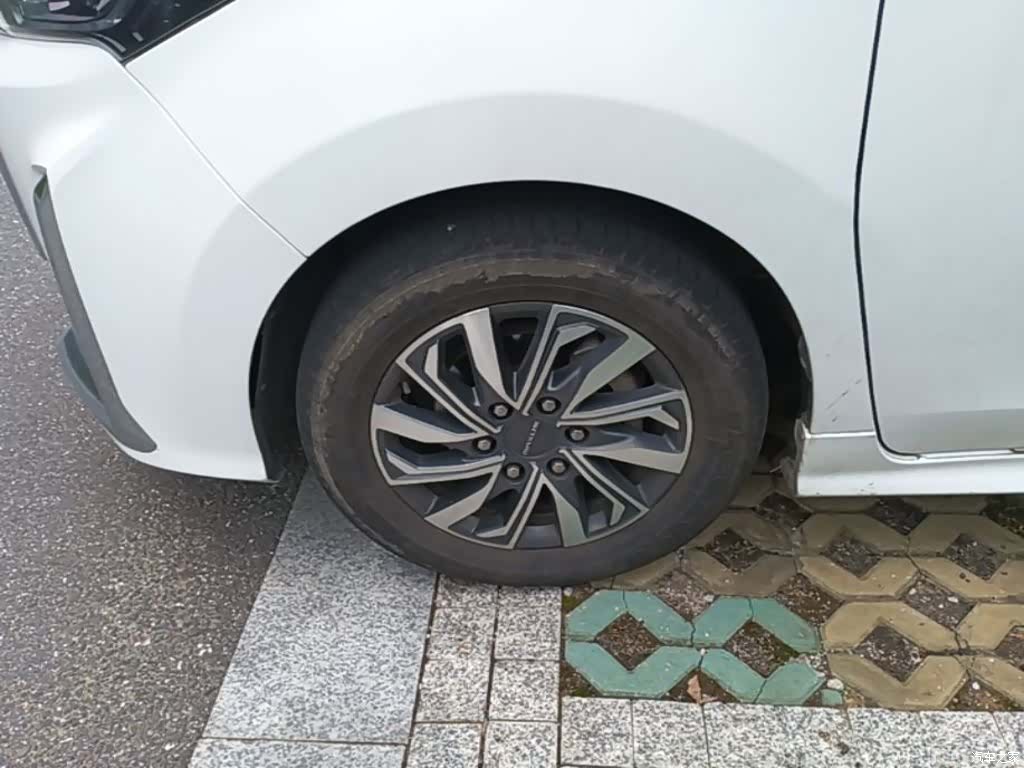 Maxus G20, 2022 23