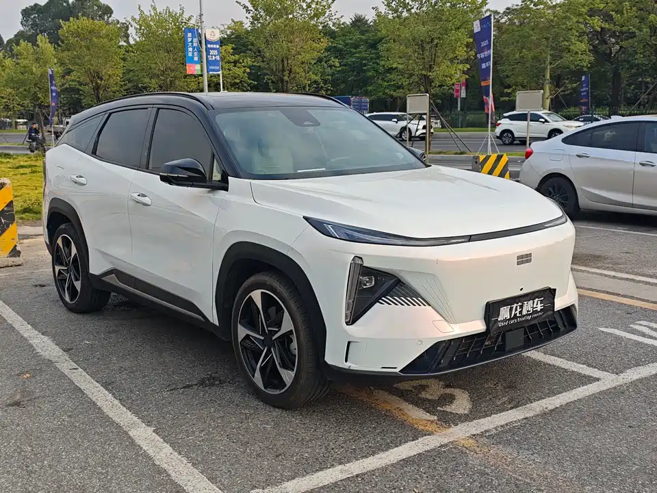 Geely Galaxy Galaxy L7