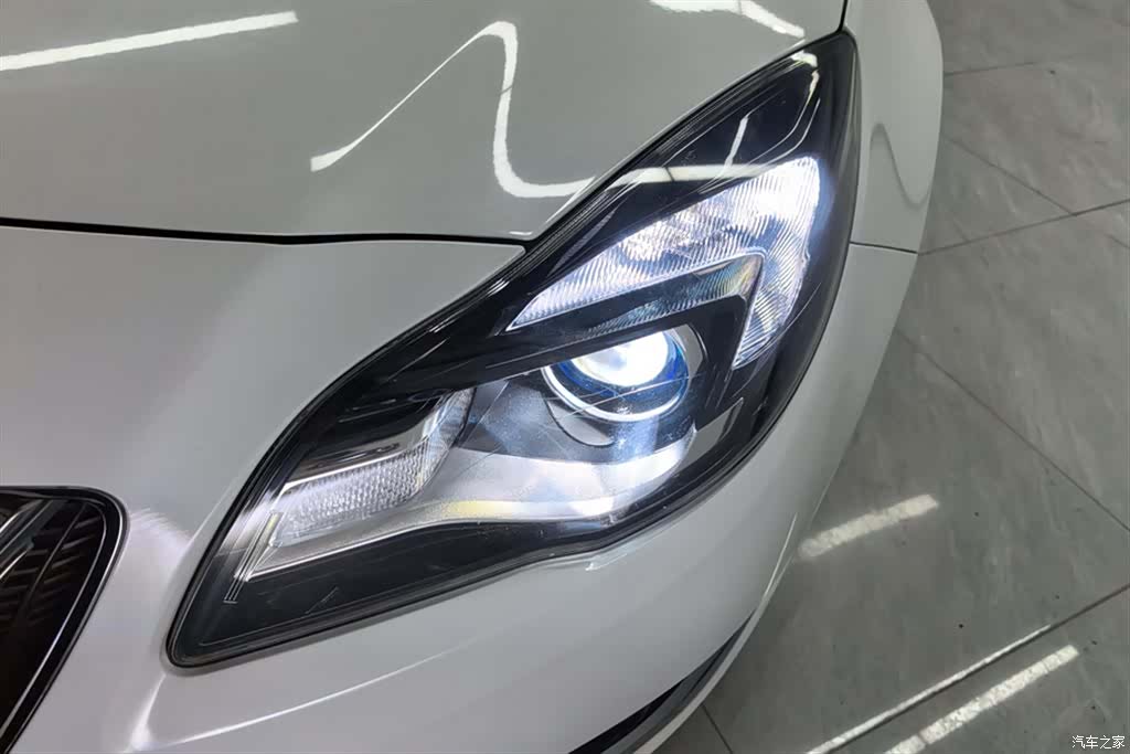 Buick Regal, 2017 все фото