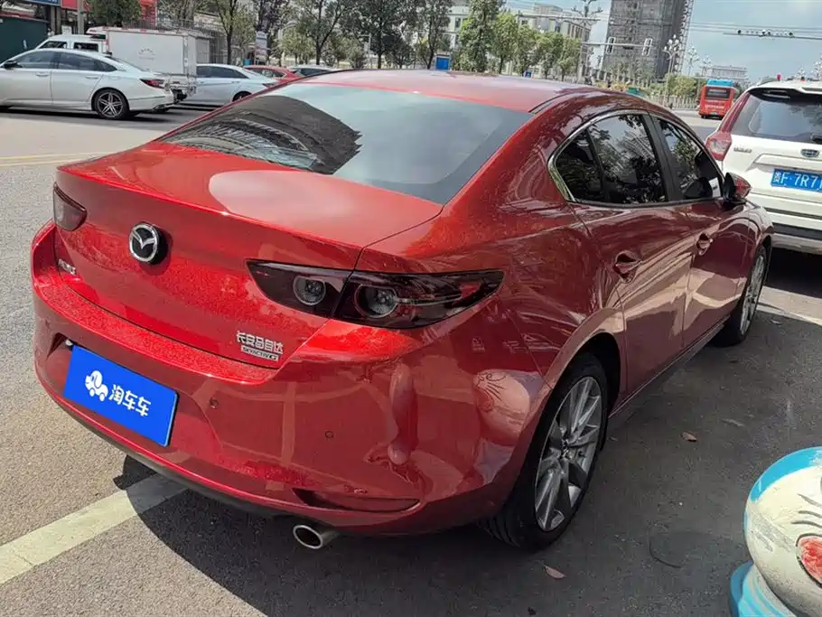 Mazda 3 Angkesaila