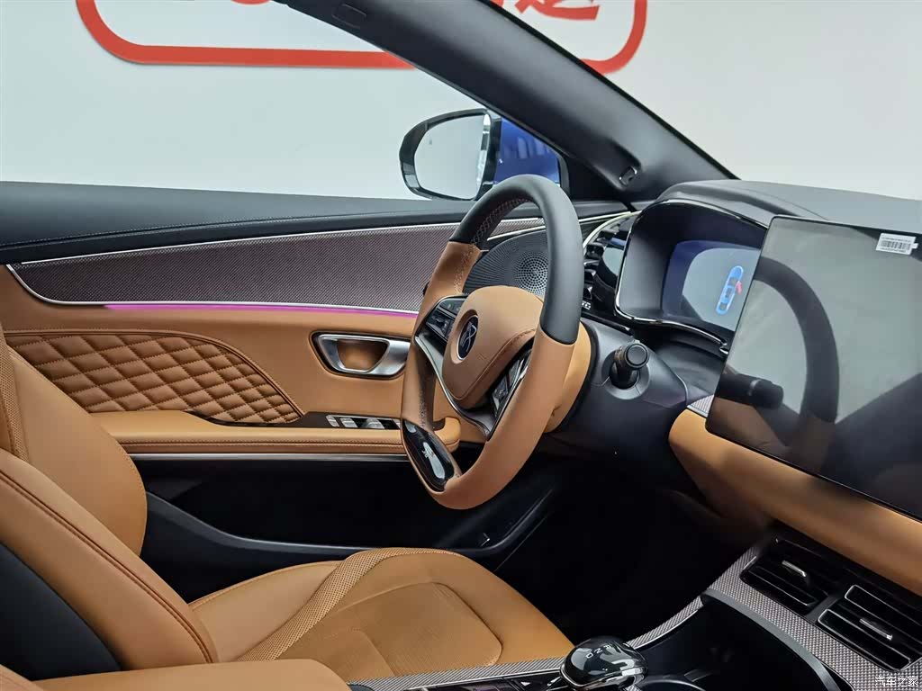 BYD Han, 2024 22