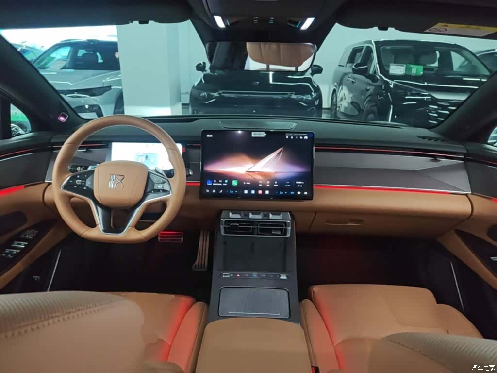 BYD Han, 2025 10