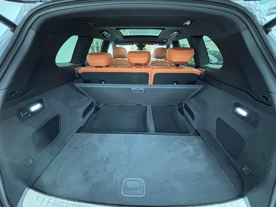 AITO Ask the world M7