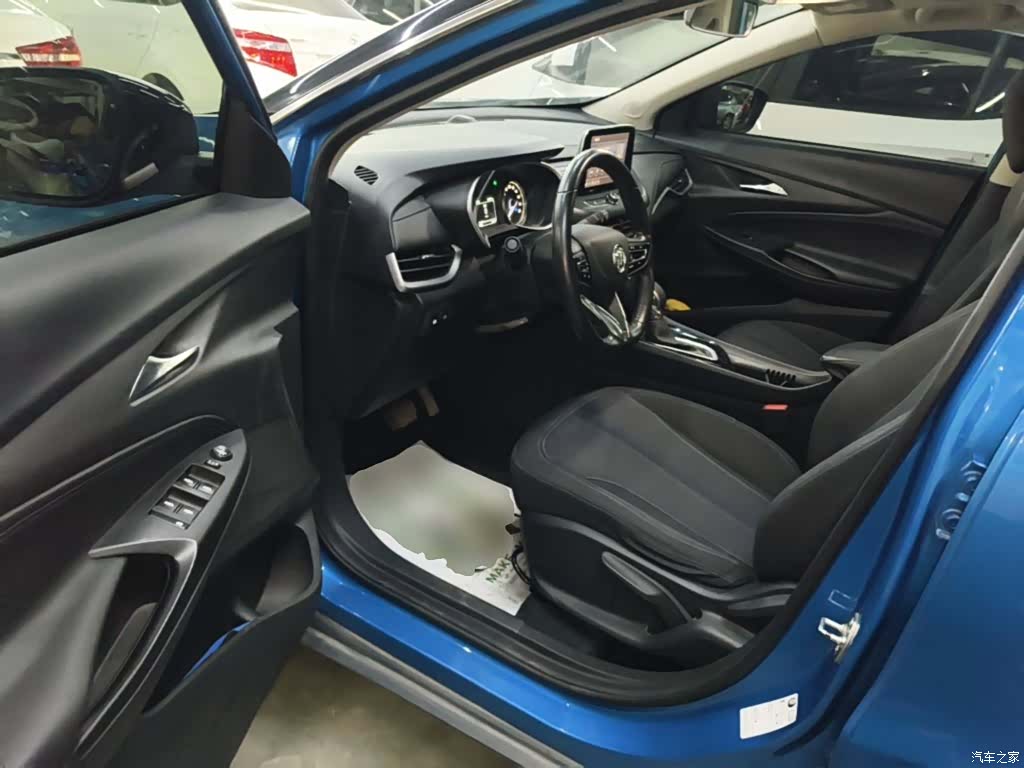 Buick Encore, 2020 13