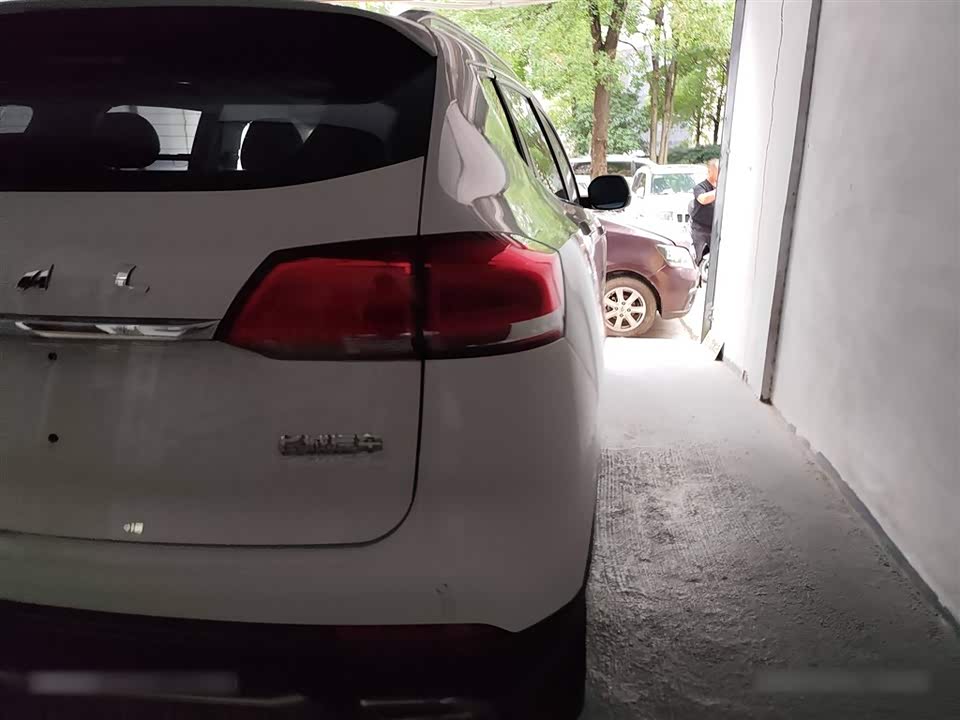 Haval H2s