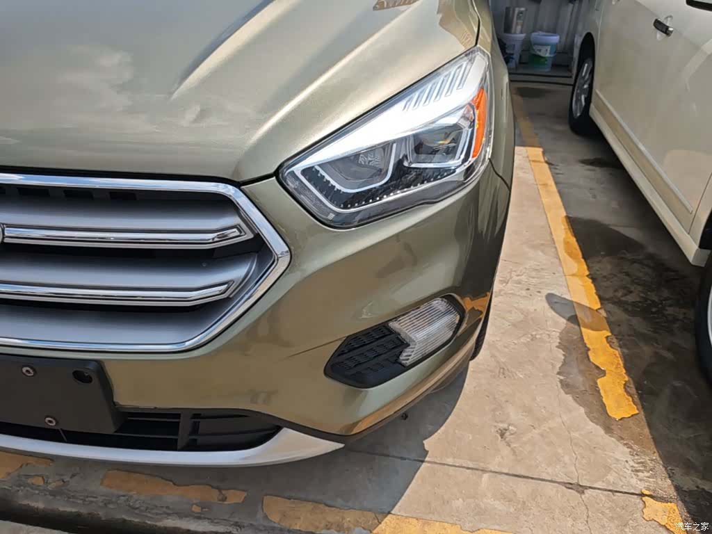 Ford Kuga, 2017 24