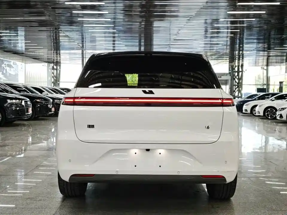 Li Auto Ideal L6
