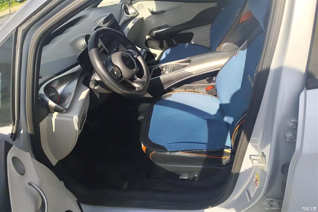 BYD Dolphin, 2022 9