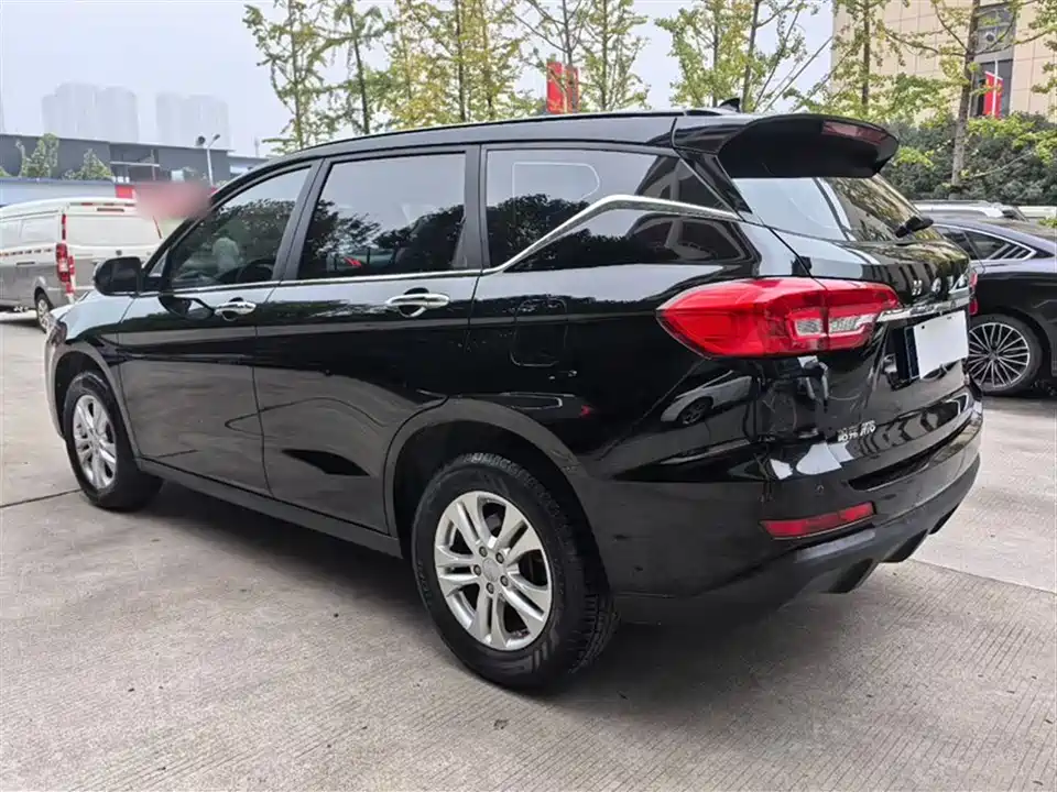 Haval M6