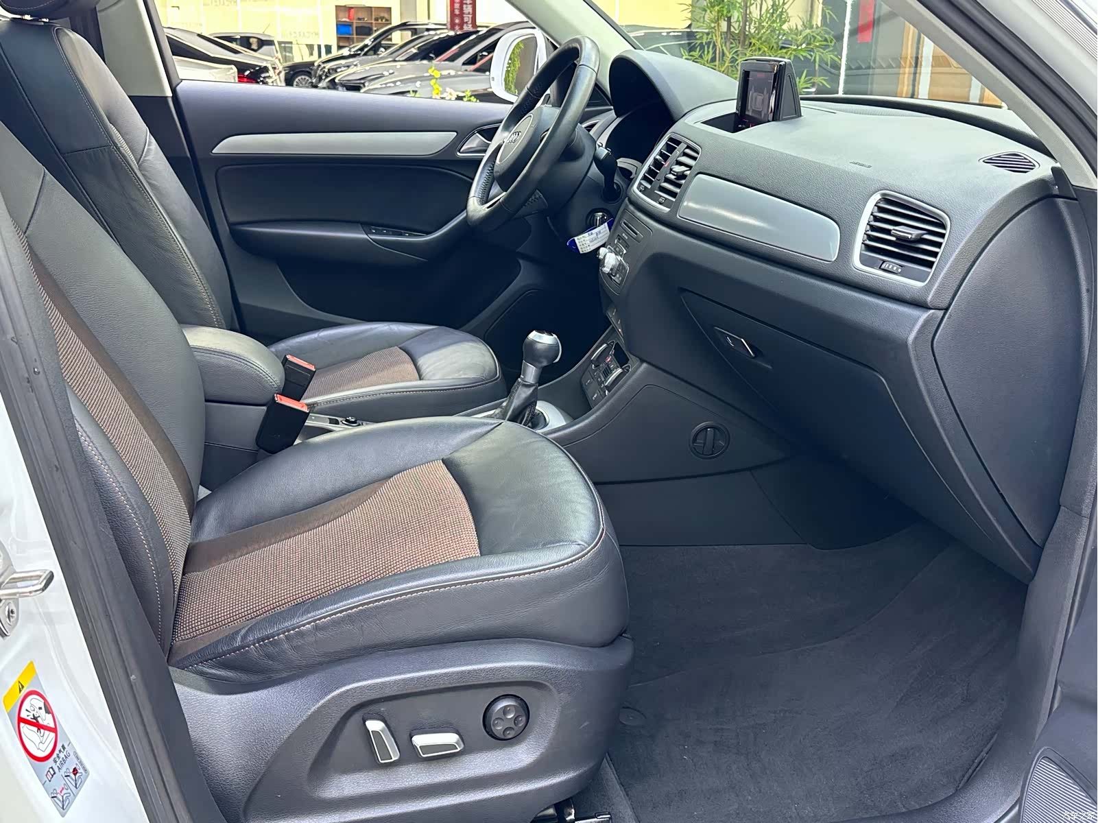 Audi Q3, 2017 9
