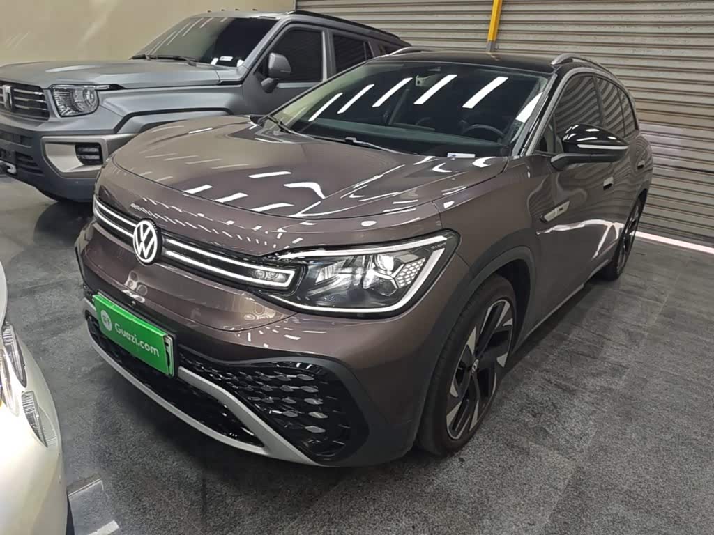 Volkswagen ID.6 CROZZ
