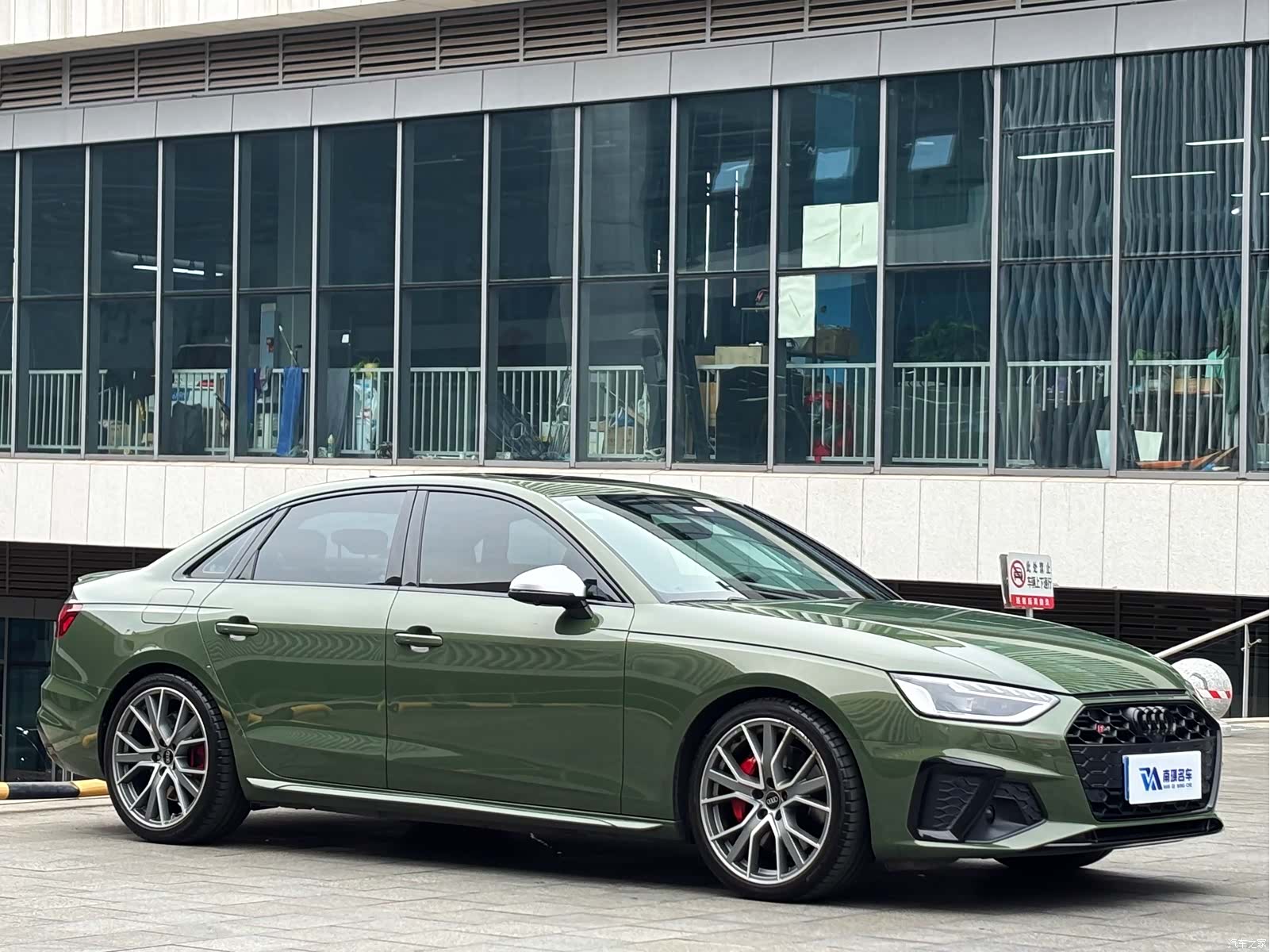 Audi S4, 2024 3