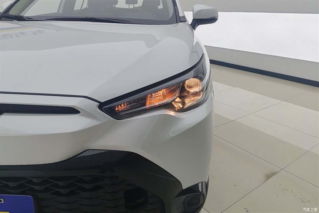 Toyota Frontlander, 2026 все фото