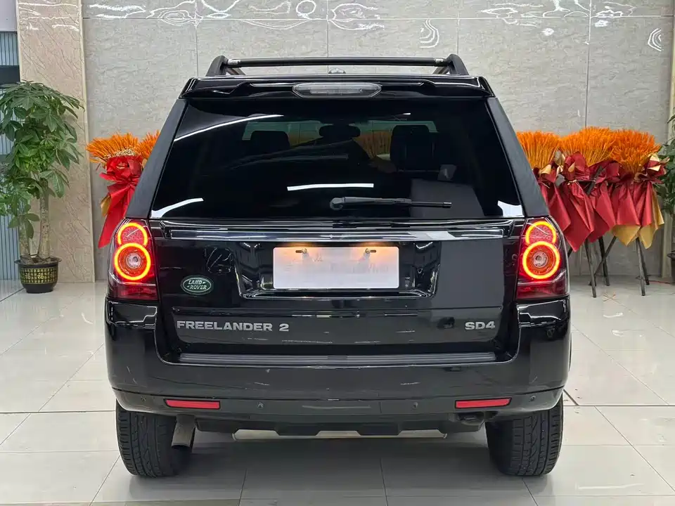 Land Rover Freelander 2