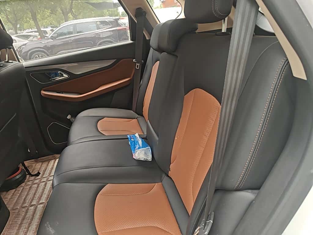 Wuling 560, 2015 17