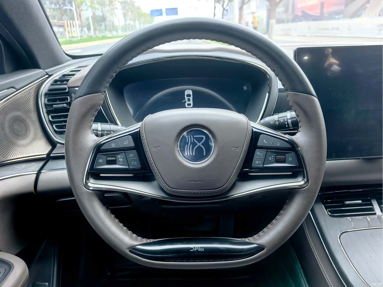 BYD Han, 2020 8