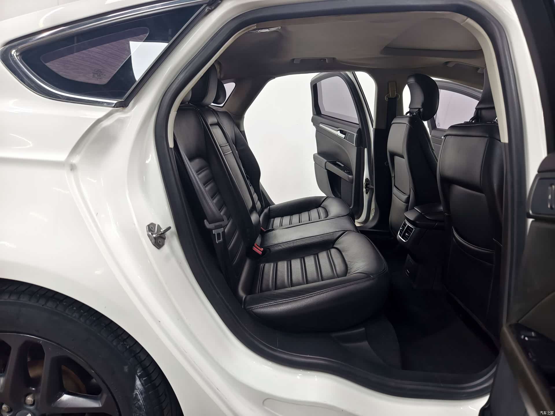 Ford Mondeo, 2015 16