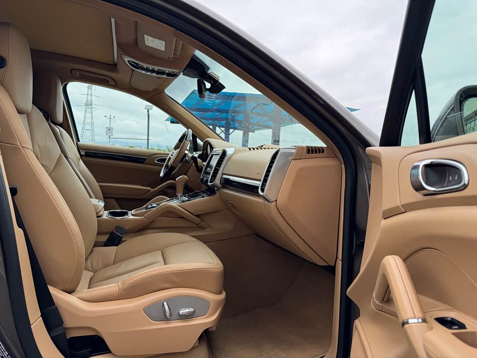 Porsche Cayenne Porsche Cayenne