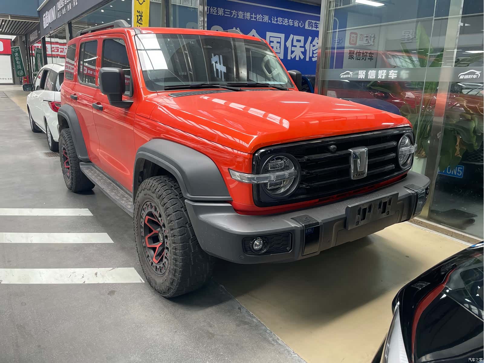 Tank 300, 2021 3