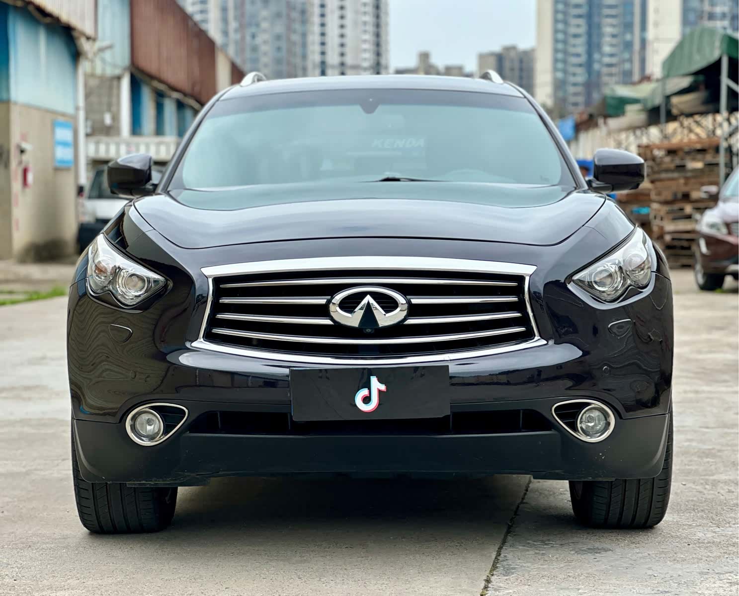 Infiniti FX37, 2012 2