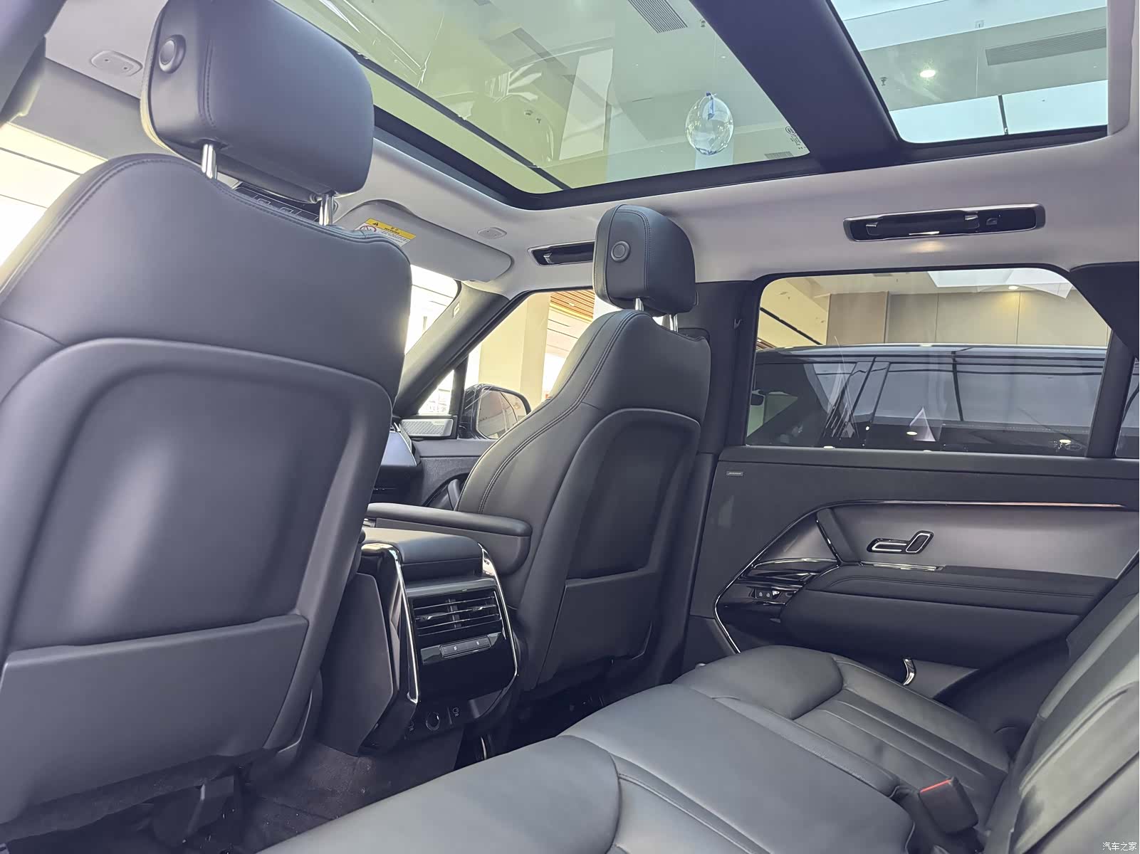 Land Rover Range Rover, 2024 4