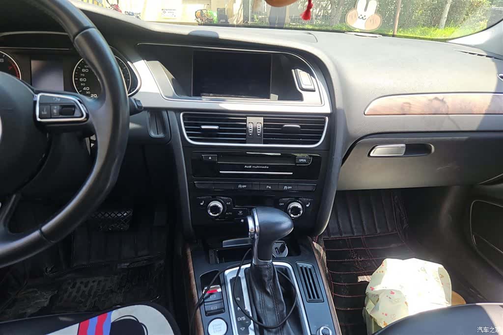 Audi A4L, 2014 13