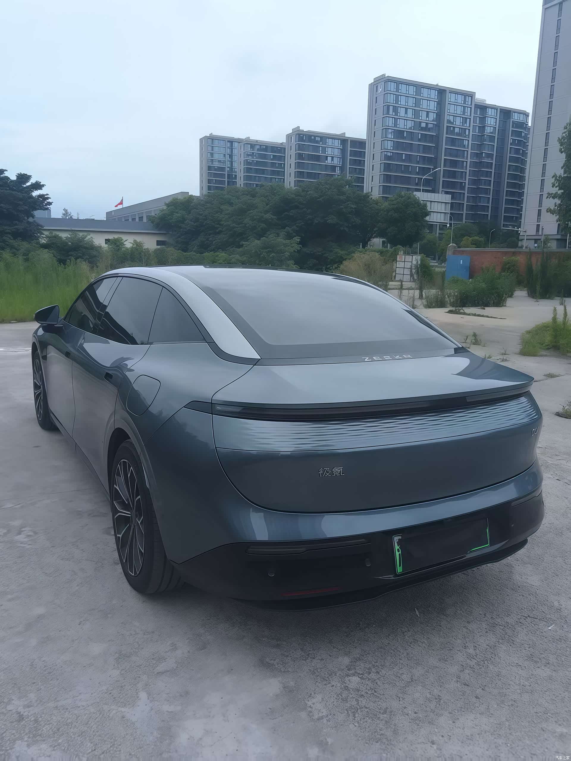 Zeekr 007, 2024 16