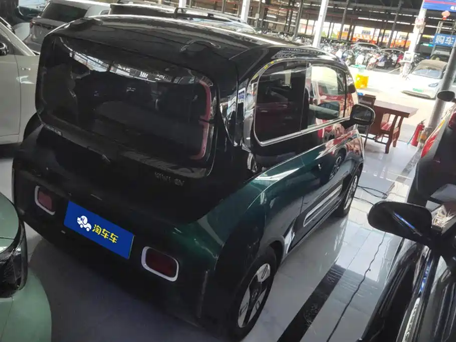 Baoding KiWi EV