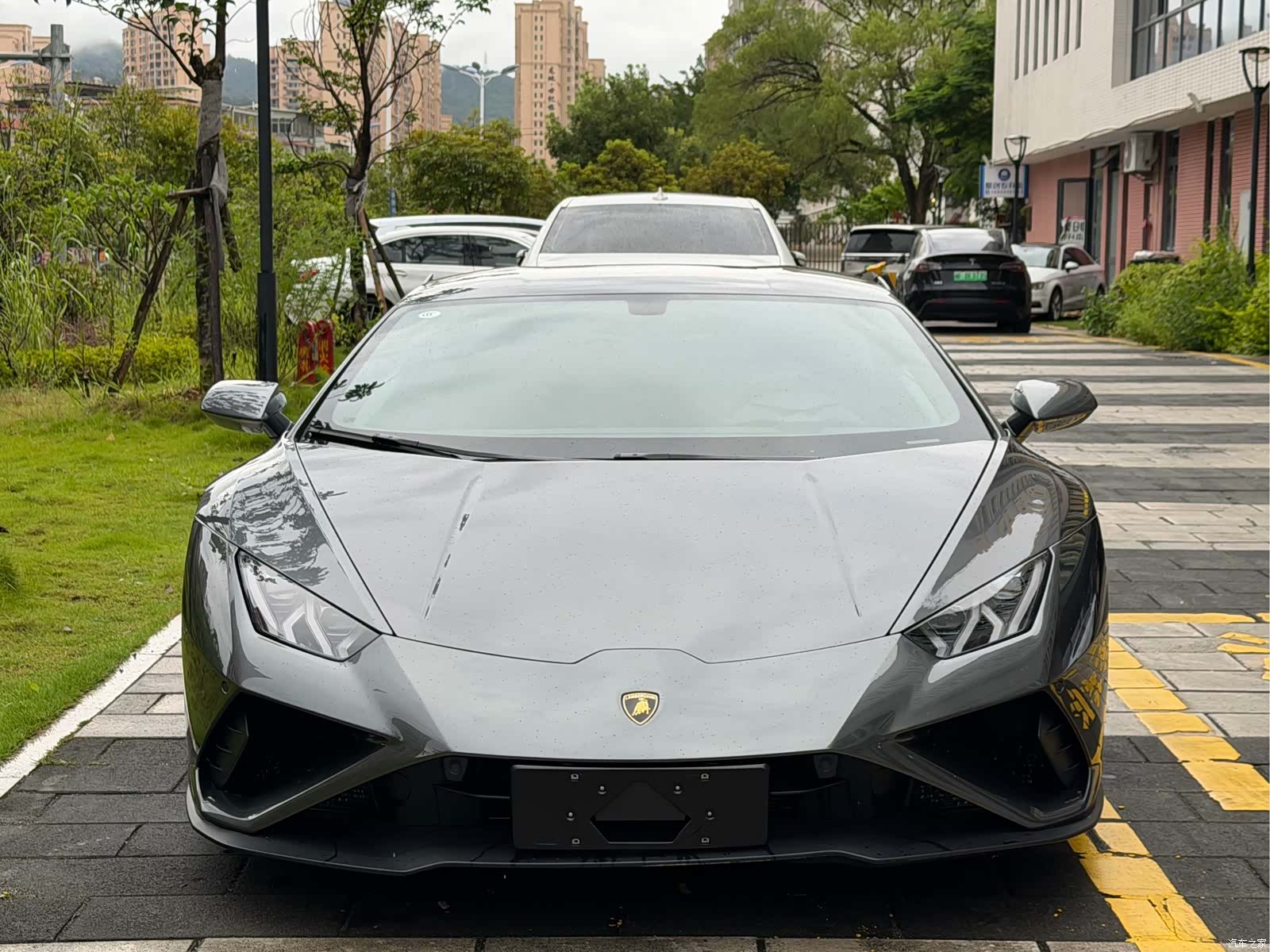 Lamborghini Huracán, 2022 2