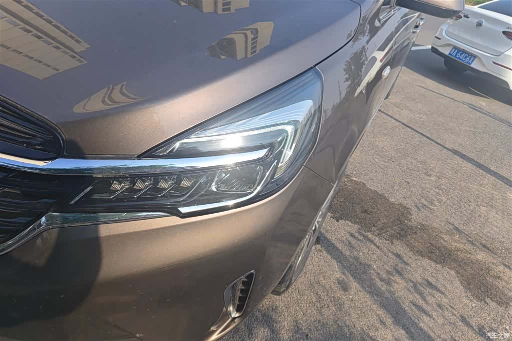 Buick GL8, 2021 все фото