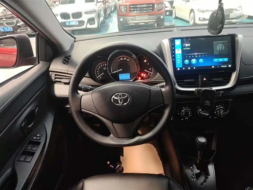 Toyota YARiS L Zhixuan