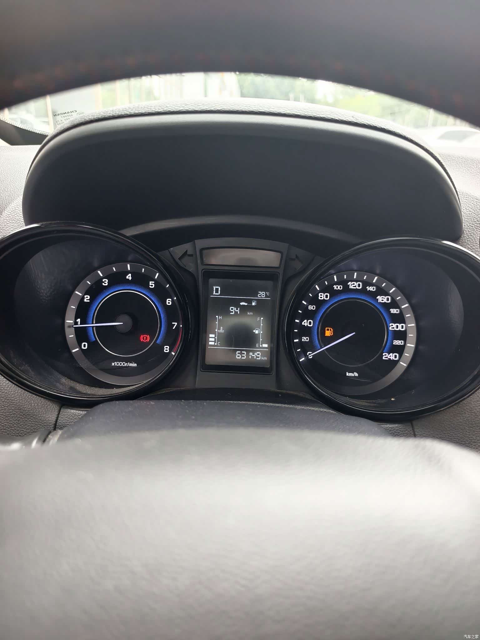 Changan CS15, 2016 10