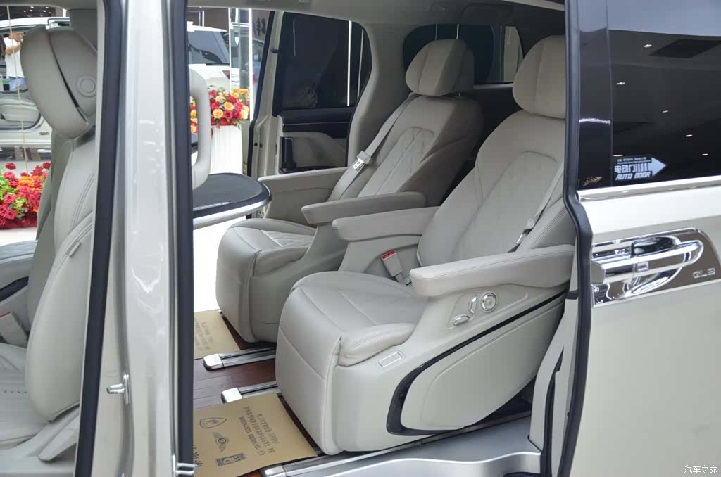Buick GL8, 2022 все фото
