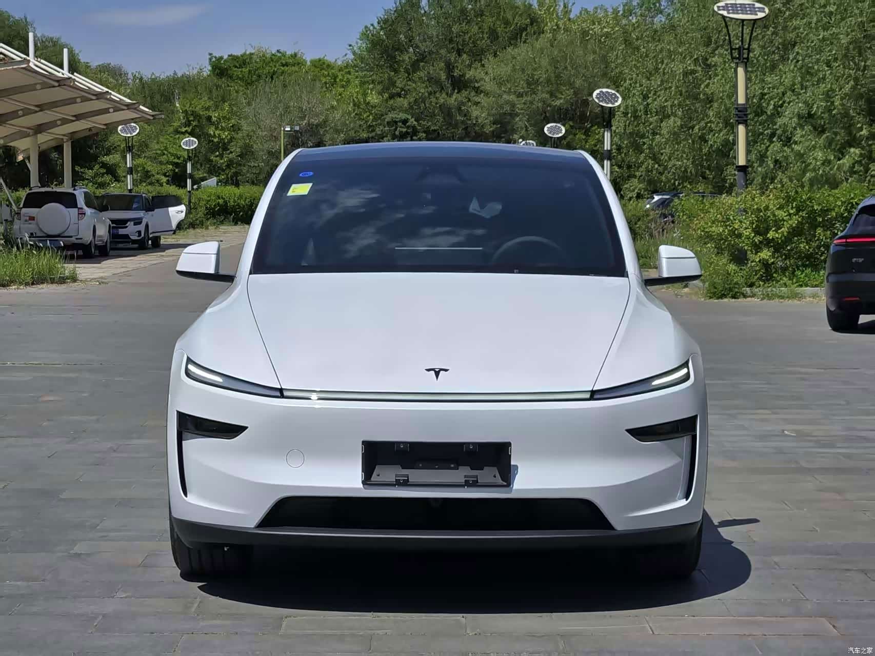 Tesla Model Y, 2026 2