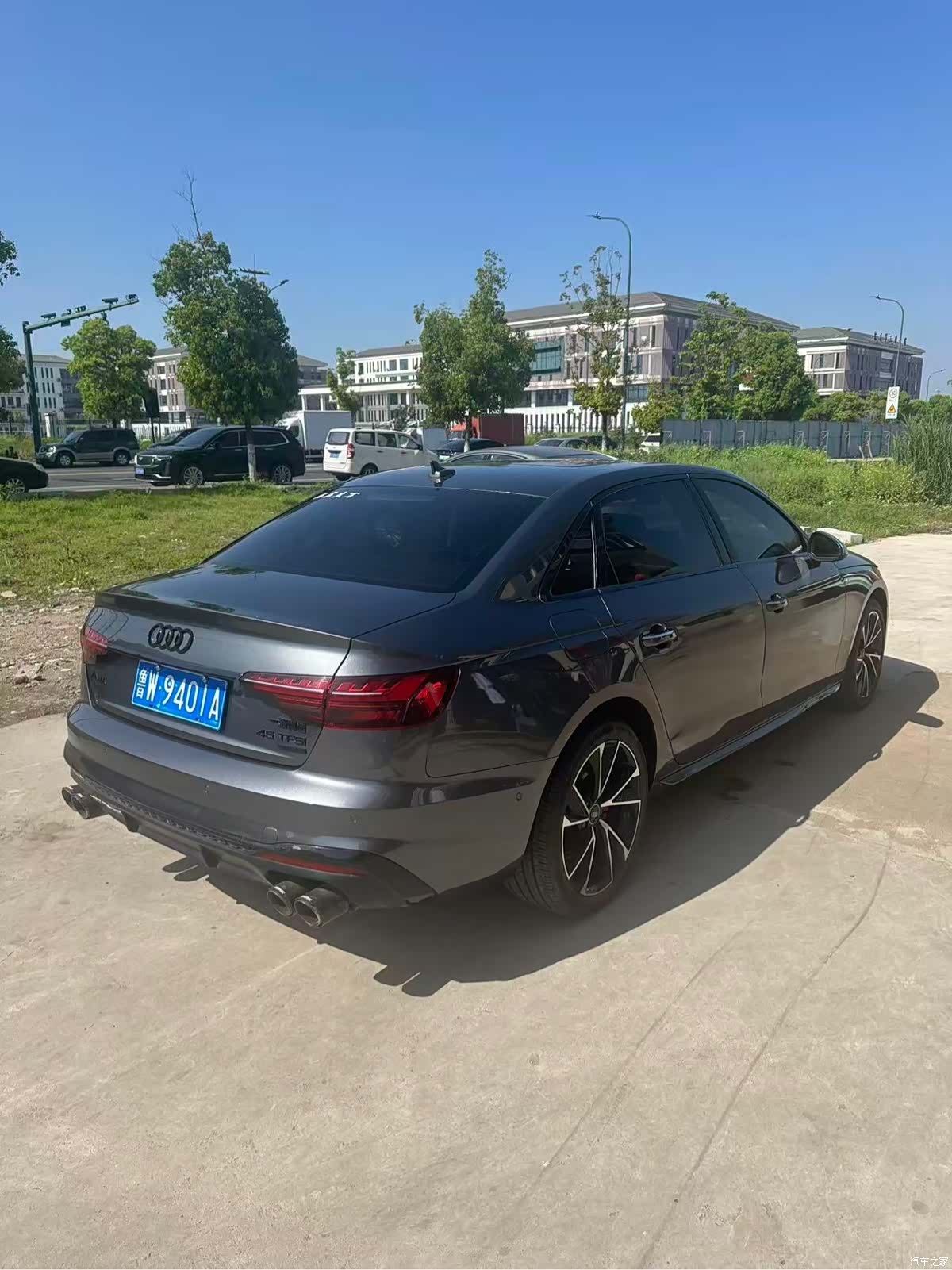 Audi A4L, 2021 4