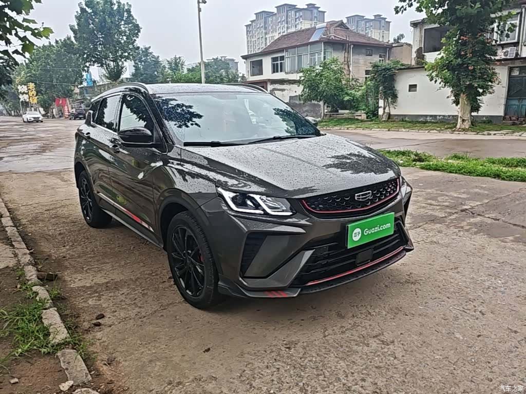 Geely Coolray, 2022 4