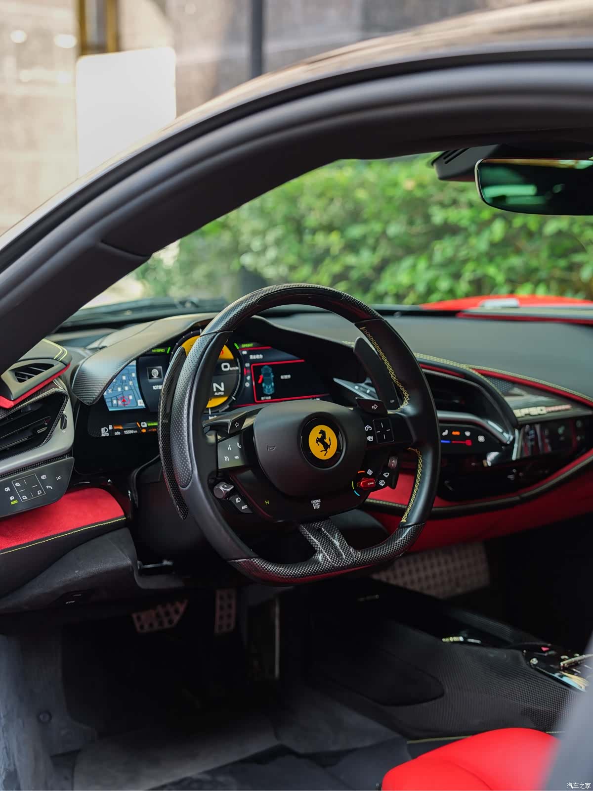 Ferrari SF90, 2021 13