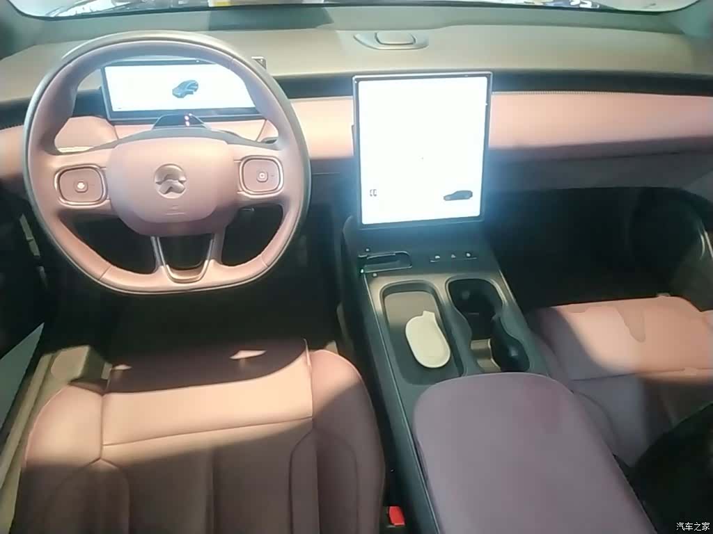 NIO ET5, 2023 10