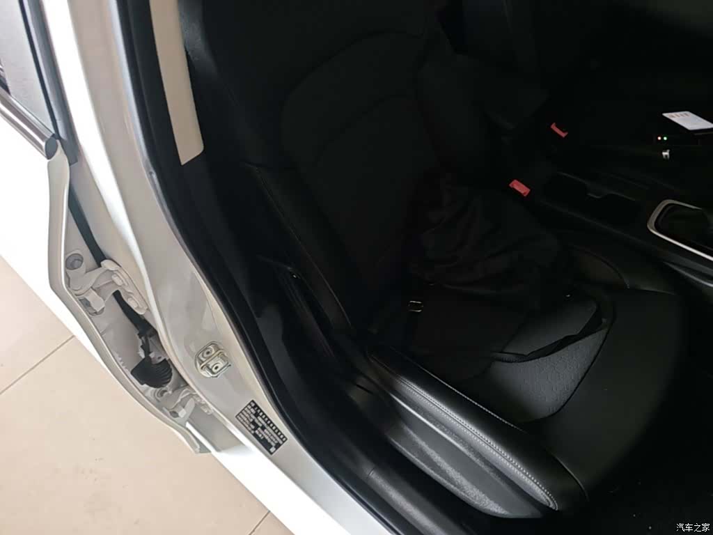 Chevrolet 320, 2018 25