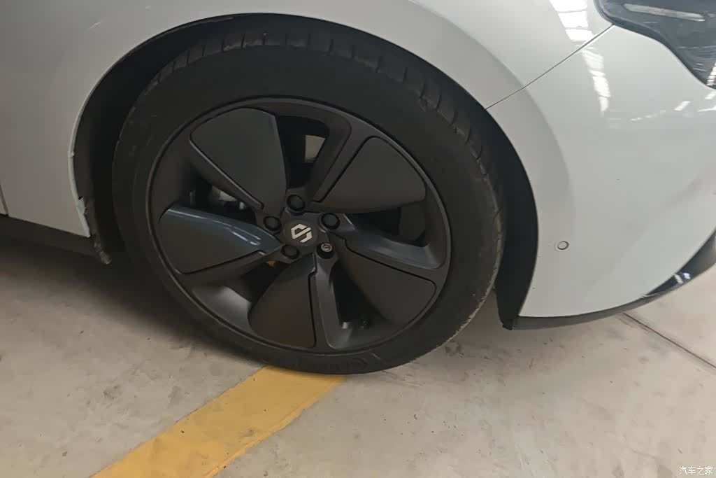 Leapmotor C01, 2023 6