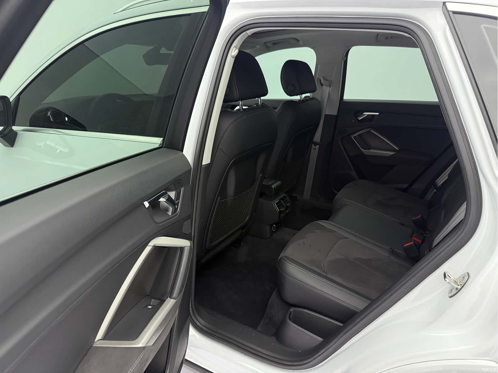 Audi Q3, 2022 15