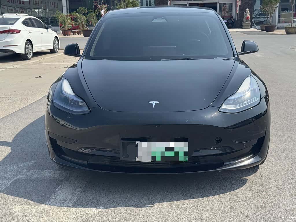 Tesla Model 3, 2023 2
