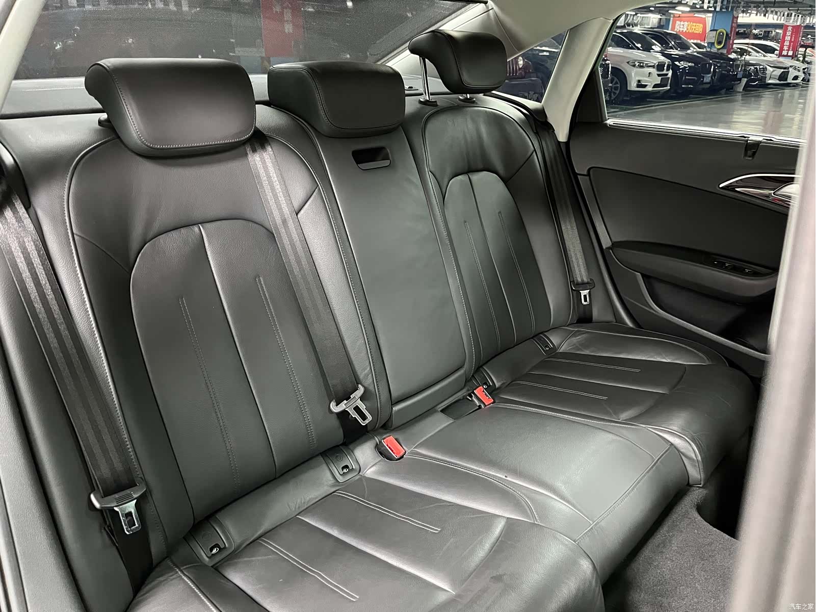 Audi A6L, 2017 24