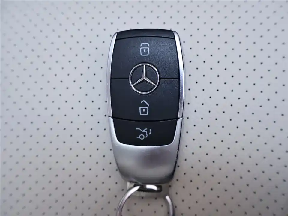 Mercedes-Benz GLE Mercedes-Benz GLE