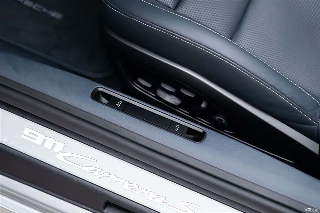 Porsche 911, 2022 21