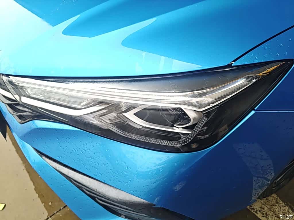 Roewe i5, 2021 24
