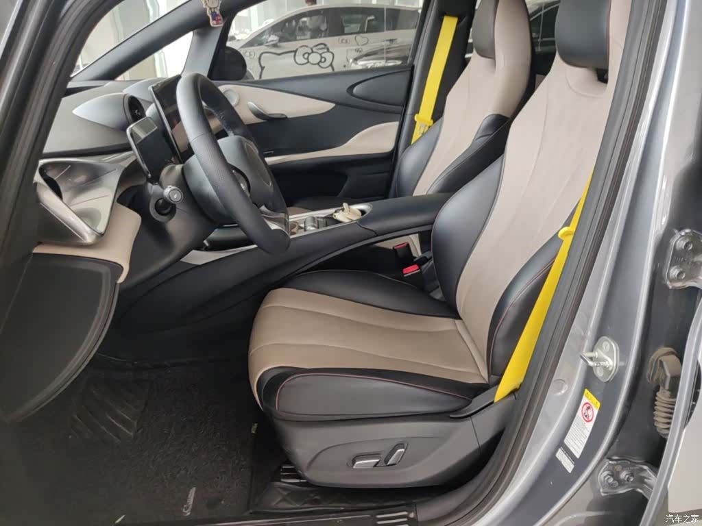 BYD Dolphin, 2024 15